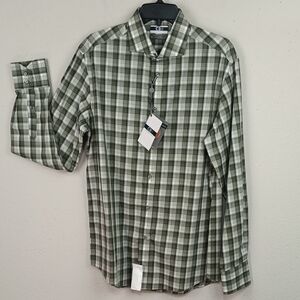 C3 Men's Core Control Comfort Long Sleeve Button Up Green Plaid Shirt sz L
